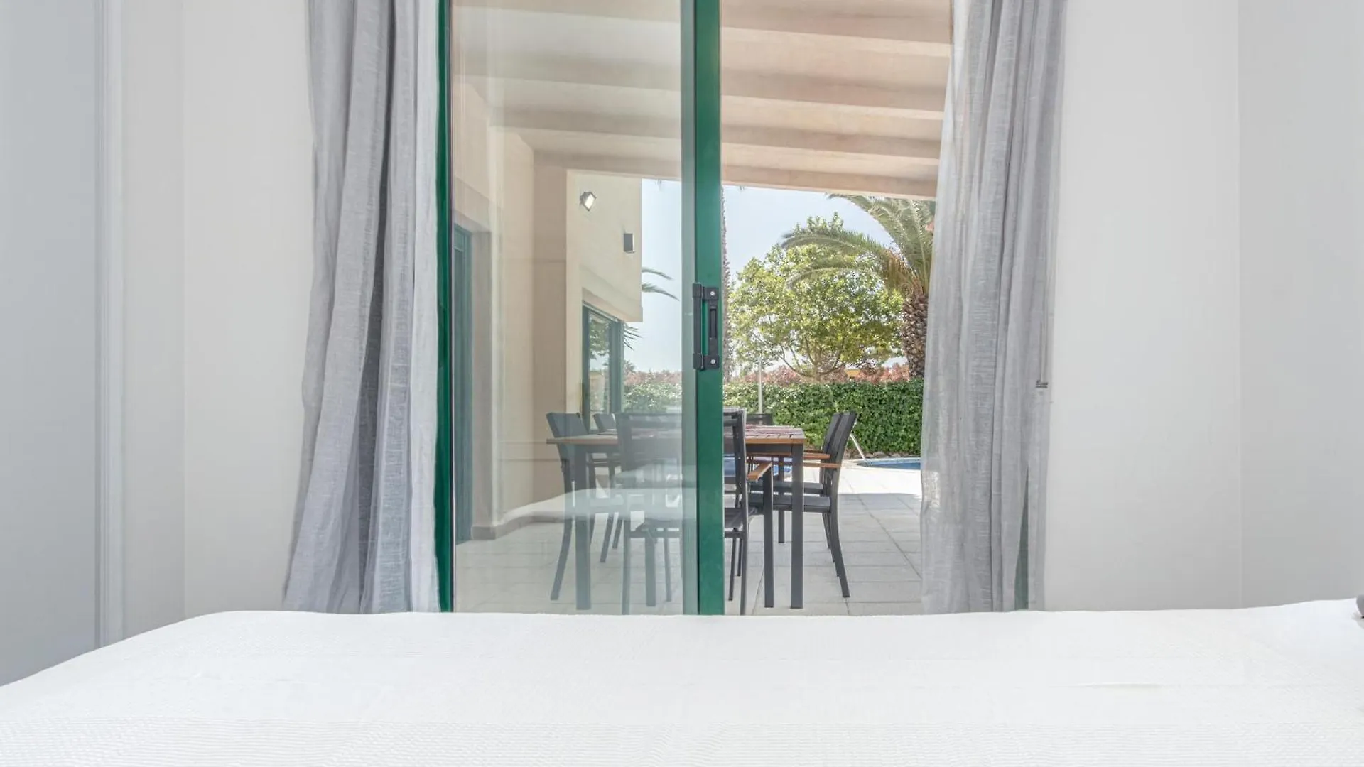 Casa De Lujo En Primera Linea: Piscina, A/A, Wi-Fi, Barbacoa, Jardin, 50M De La Playa. - Es-89-113 Sant Pere Pescador 0*,